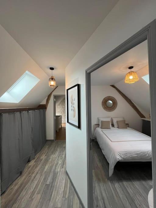 Charmante Maison De Bourg Cosy Acces Wifi Sepmes Exterior foto